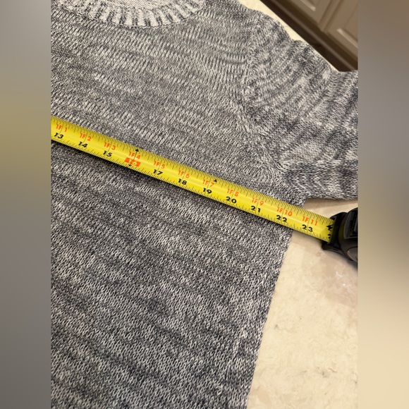 NWOT Eileen Fisher Large 100% organic linen sweater - Picture 9 of 9